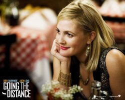Drew Barrymore In Going The Distance Wallpaper #109951