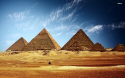Great Pyramid Of Giza World Wallpaper