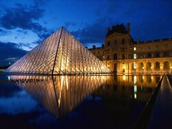 Pyramid At Louvre Museum Paris France Wallpaper