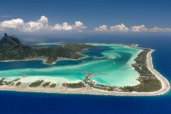 Reef Around Bora Bora Wallpaper